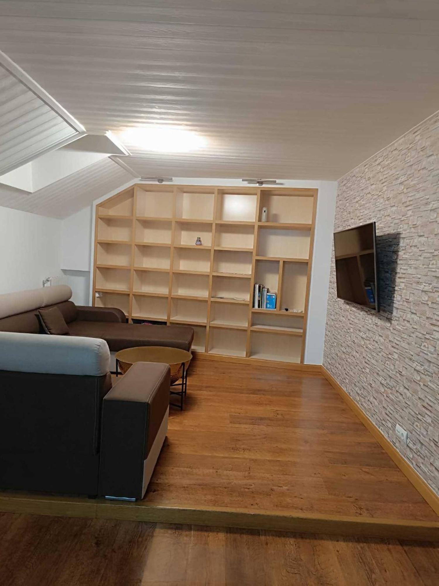 Apartmán Precioso Atico Con Bonitas Vistas A La Pena Oroel Jaca Exteriér fotografie